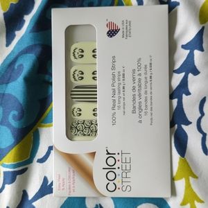 Color Street Glow in the dark Boo Crew